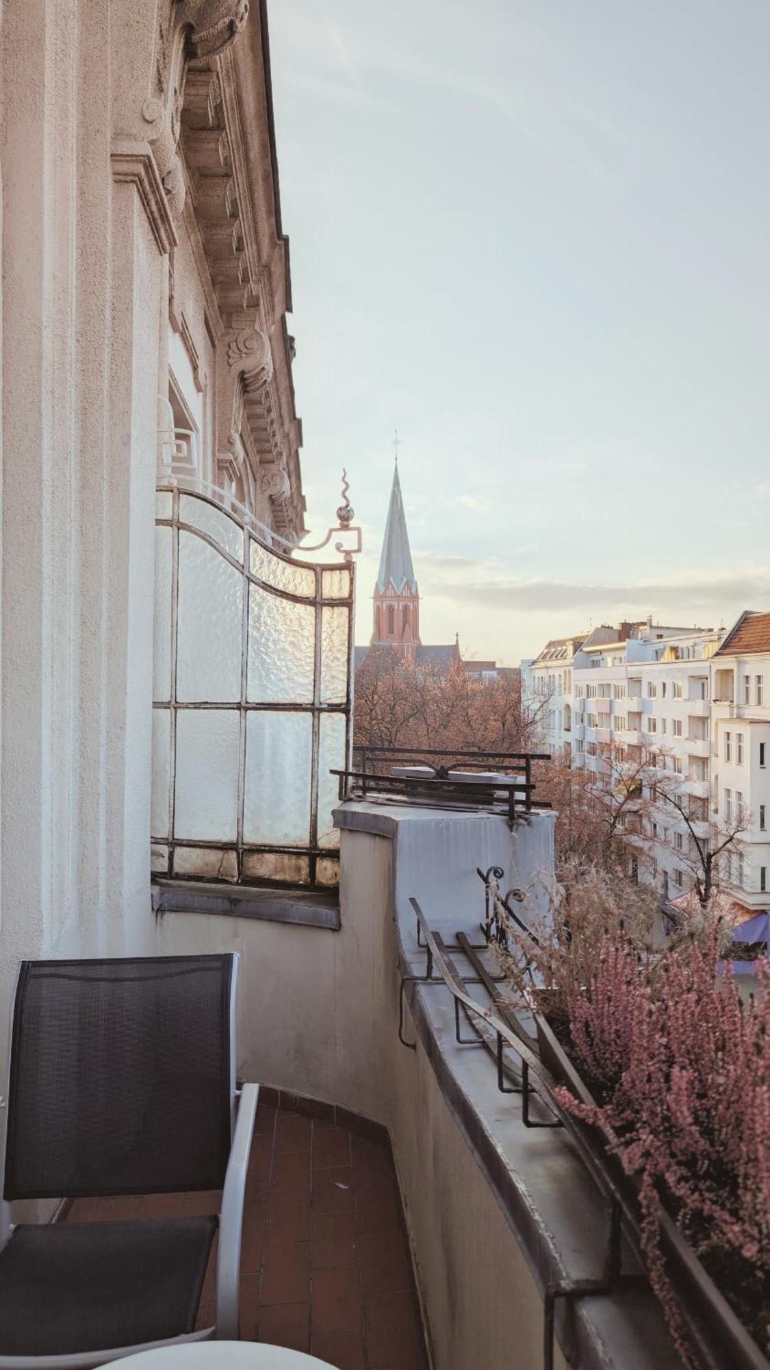 Hotel Pension Bella Berlin Exteriör bild