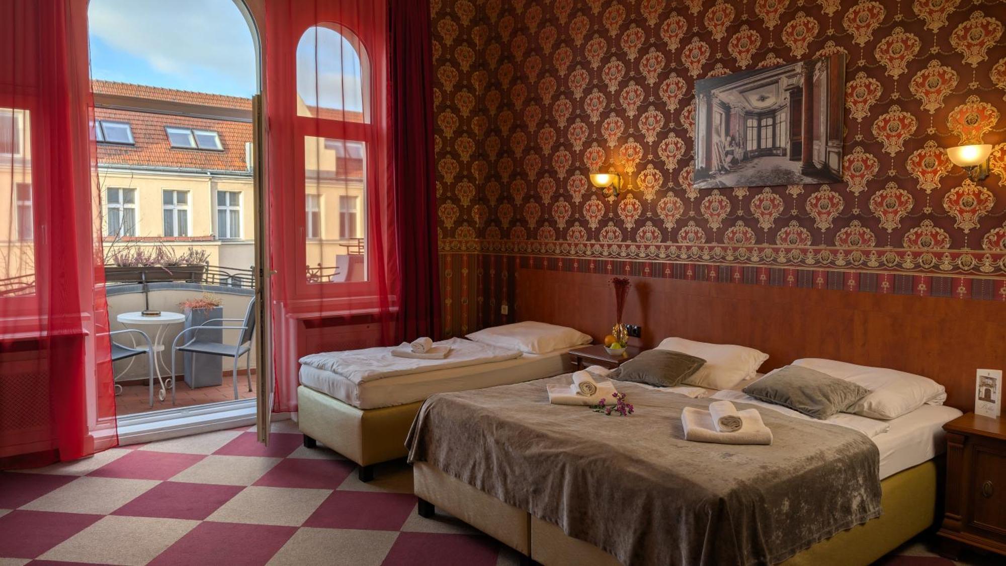 Hotel Pension Bella Berlin Exteriör bild